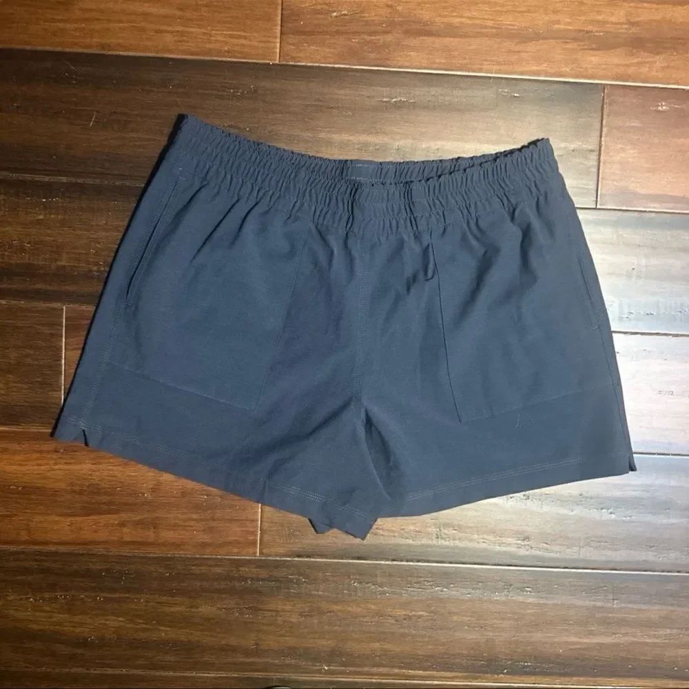Faherty Ladies Shorts